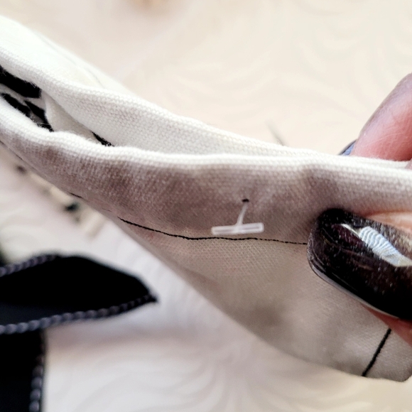 Saks Fifth Ave Sleep Set Coach Lotion Bundle - Picture 8 of 10